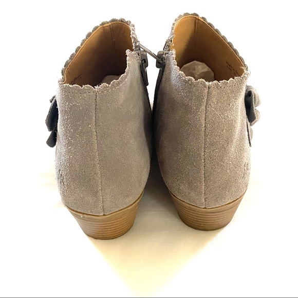 Jack Rogers Kali Suede Ankle Boot - Picture 6 of 12